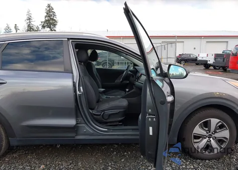 2017 Kia Niro Lx z USA, uszkodzony, nr VIN KNDCB3LC3H5094162